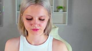 amanda-whi1e