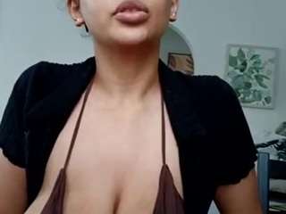 lightskinchick12